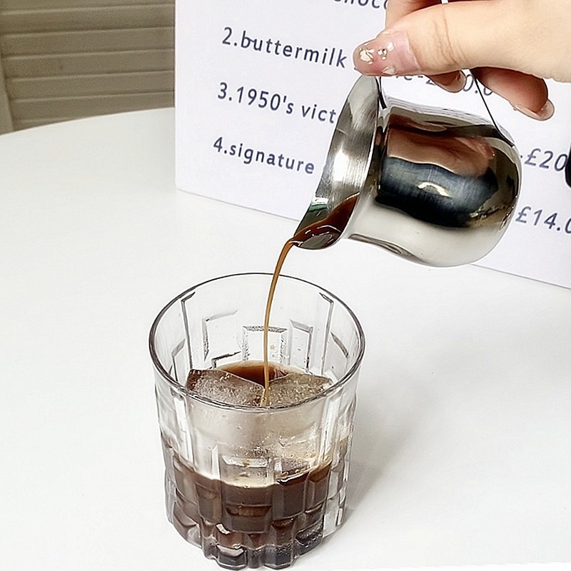 Brocca per Montare il Latte da - Barista Milk Jug recensione e prezzo